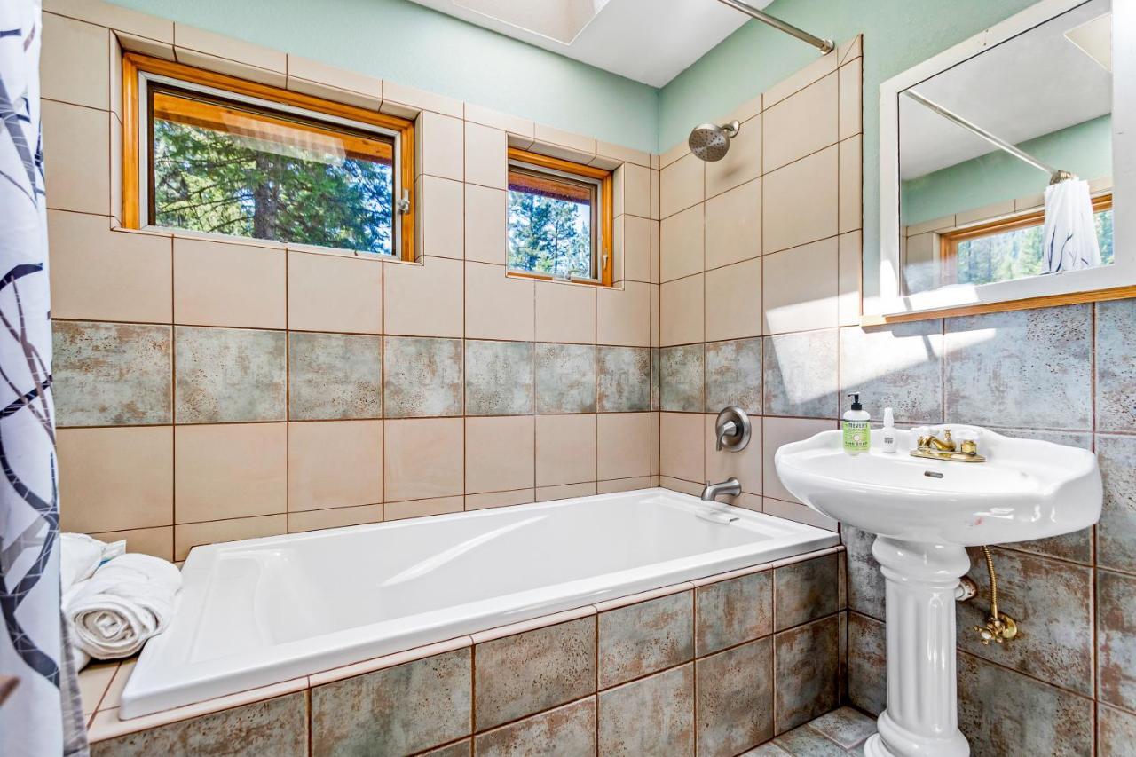 Selby Knoll Guesthouse Harrison Bagian luar foto